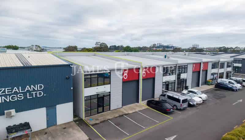 114 Wiri Station Road, Wiri