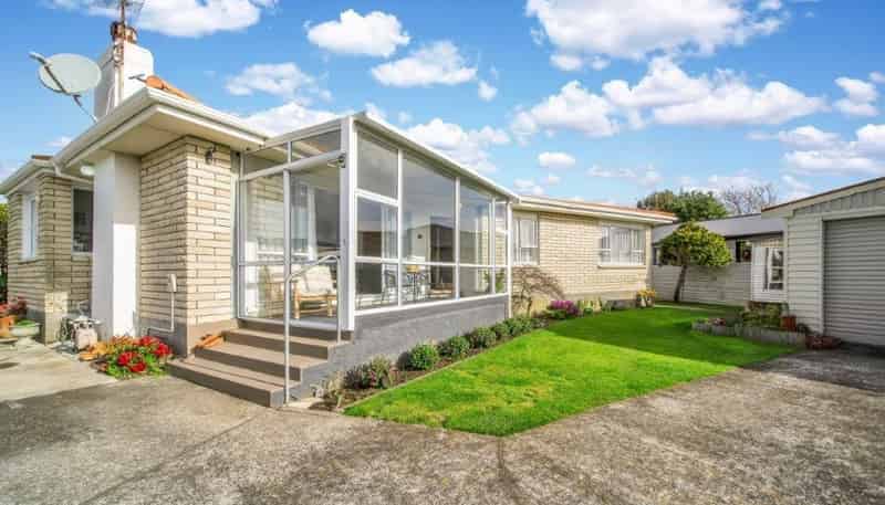 A/52 Dixon Avenue, Hawera