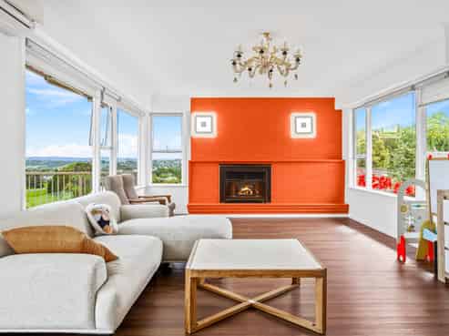 462 Don Buck Road, Massey