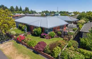 123 Pages Road, Allenton