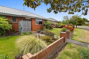 123 Pages Road, Allenton