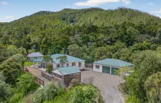 2372 State Highway 1, Kaiwaka