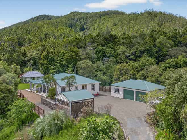 2372 State Highway 1, Kaiwaka