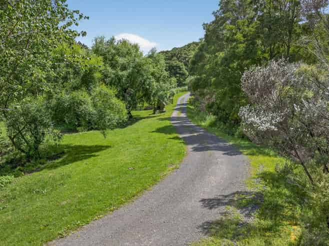 2372 State Highway 1, Kaiwaka