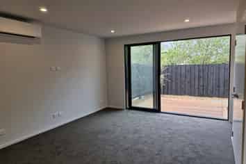 9/24 New Brighton Road, Shirley