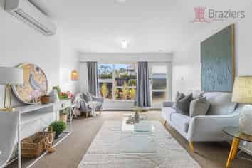 2/41 Naseby Street, Merivale