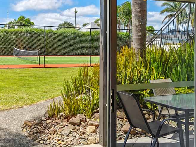 9/415 Port Road, Whangamata