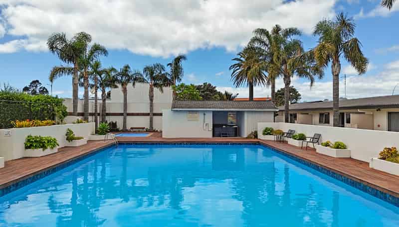 9/415 Port Road, Whangamata