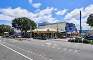 Prime Corner Investment in the Heart of Miramar