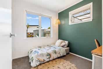 1 Lowburn Avenue, Waipu