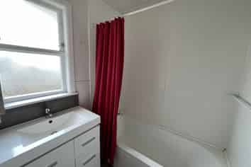 78C Clyde Street, Hamilton East