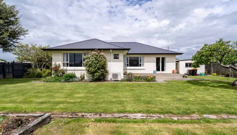 96 West Street, Hawthorndale