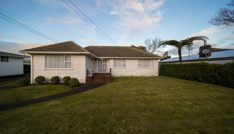 36 Cameron Street, Hawera