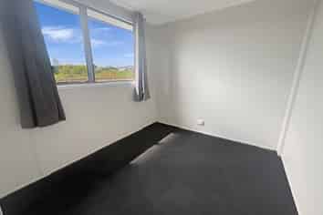 Manawatu / Whanganui - Address withheld