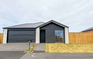 10 Fernbird Road, Rolleston