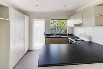 27a Chingford Close, Mangere