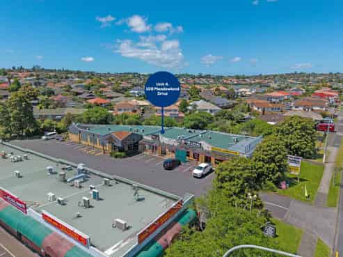 MEADOWLAND TENANTED OR OWNER-OCCUPIER OPPORTUNITY

