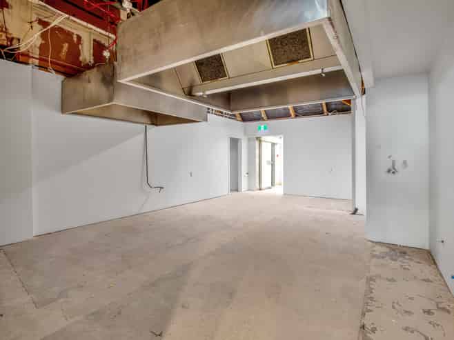 Profile & Parking | Hospitality or Retail