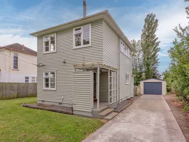 18 Emmett Street, Shirley