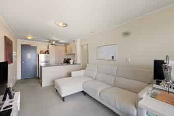 211/23 Maunganui Road, Mount Maunganui