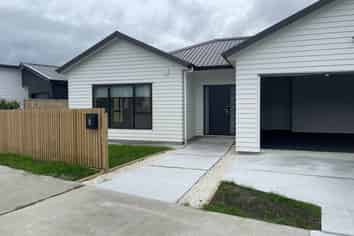 8 Hicks Road, Wainui