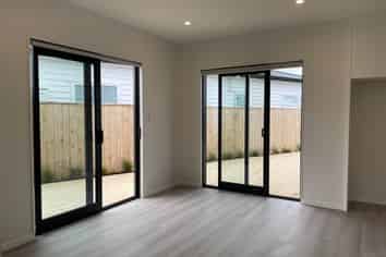 8 Hicks Road, Wainui