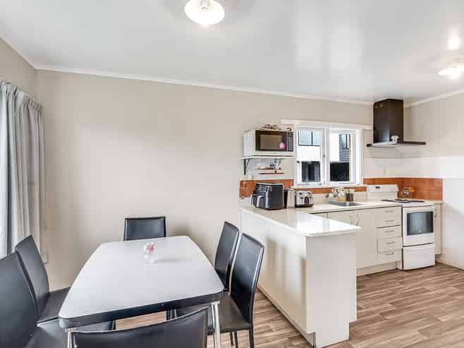 20 Hogan Street, Hamilton East