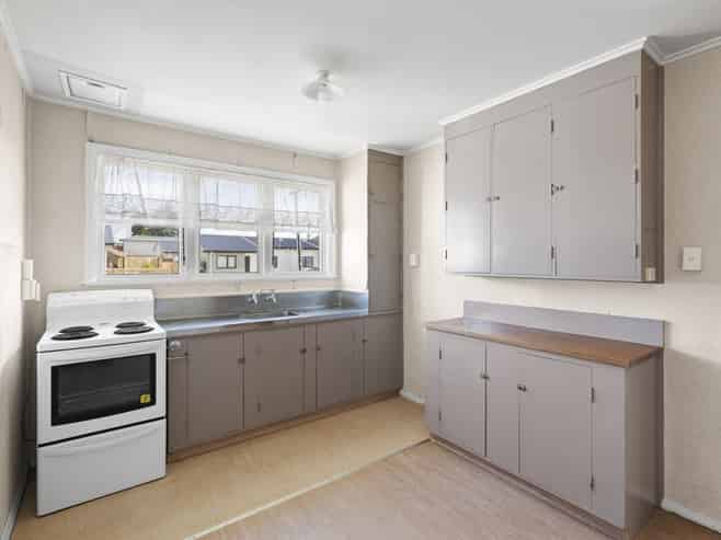 1 Beaven Street and 410 Wellington Road, Marton