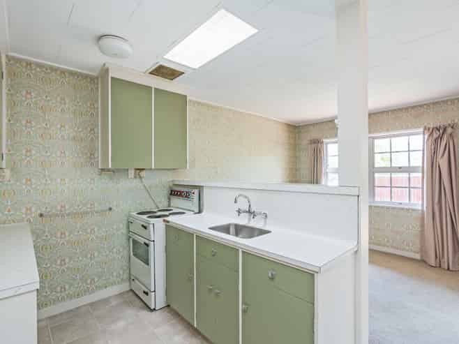 3/24 Middle Road, Havelock North