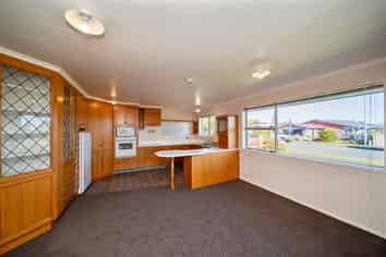 10 Davidson Street, Hawera