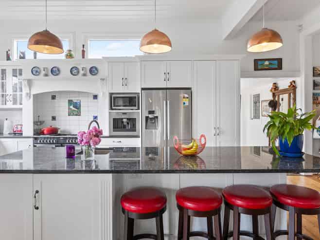 11 Townsend Road, Paraite