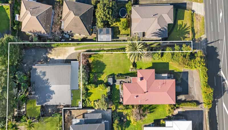 67 Fifteenth Avenue, Avenues