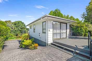 68 Fitzwater Place, Henderson