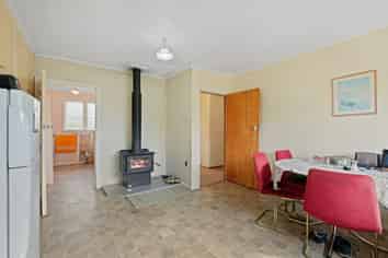 10 Quinlivan Street, Hawarden