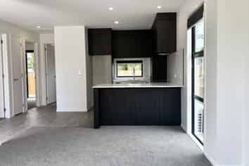 2/123 Endeavour avenue, Flagstaff