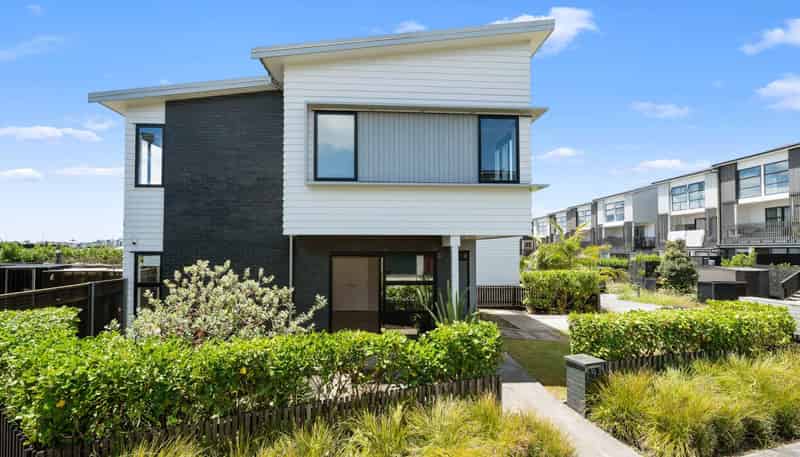 13 Te Aho Matua Road, Hobsonville