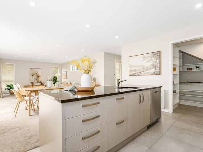 51 Banks Boulevard, Whitby