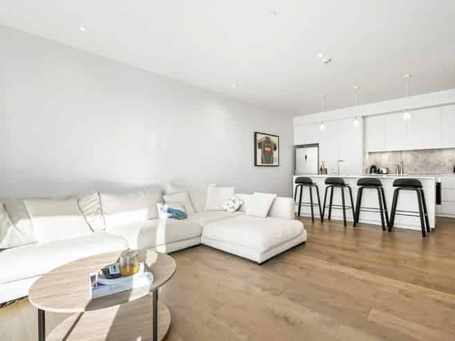 117/223A Green Lane West, Epsom