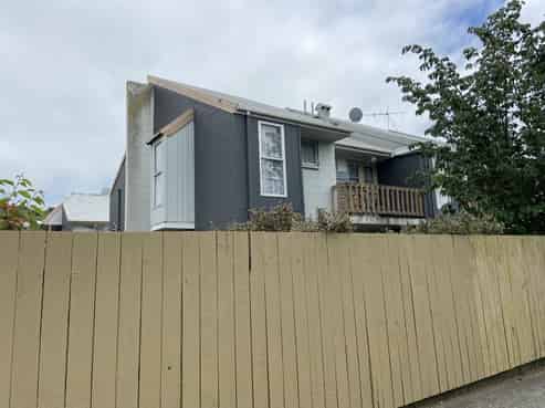 13/11 Rotoiti Street, Johnsonville