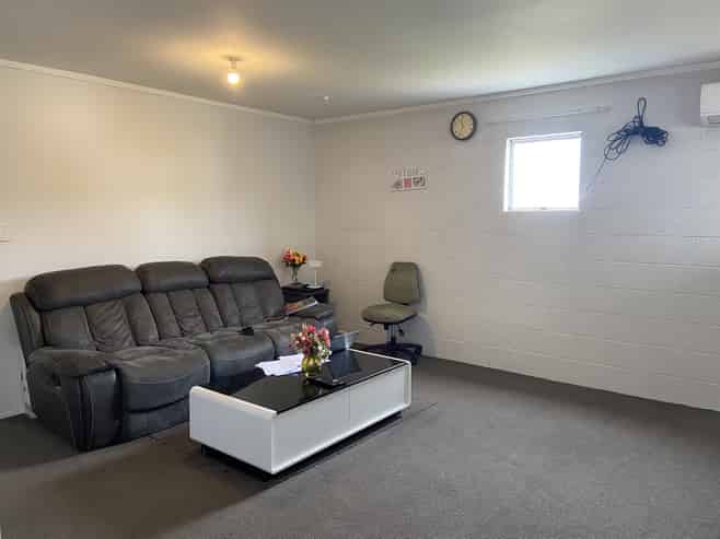 13/11 Rotoiti Street, Johnsonville