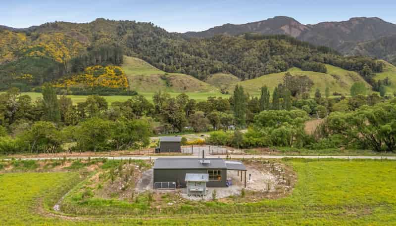 9 Nuggety Creek Road, Longford