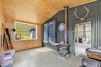 9 Nuggety Creek Road, Longford