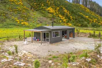 9 Nuggety Creek Road, Longford