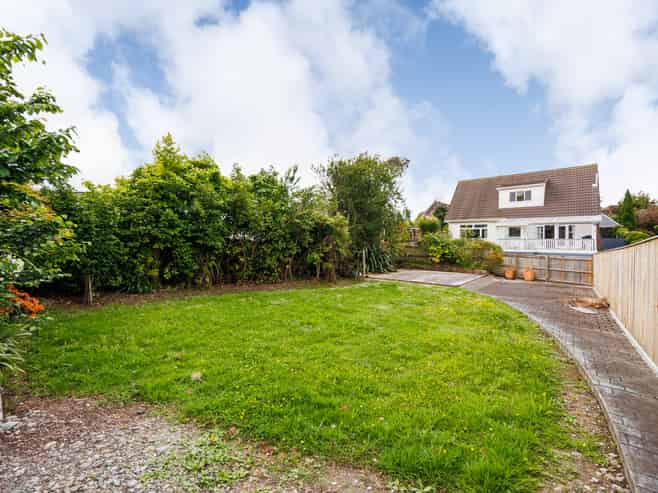 22 Karina Terrace, Roslyn