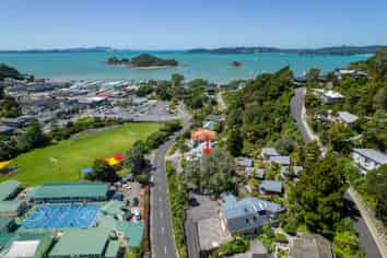 1/32 School Road, Paihia