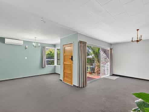 18 Nelson Crescent, Napier South