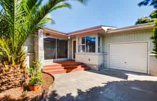 18 Nelson Crescent, Napier South
