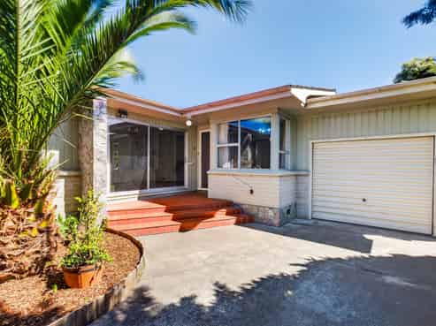 18 Nelson Crescent, Napier South