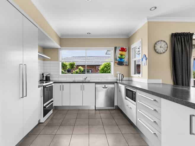 75 Russell Robertson Drive, Havelock North