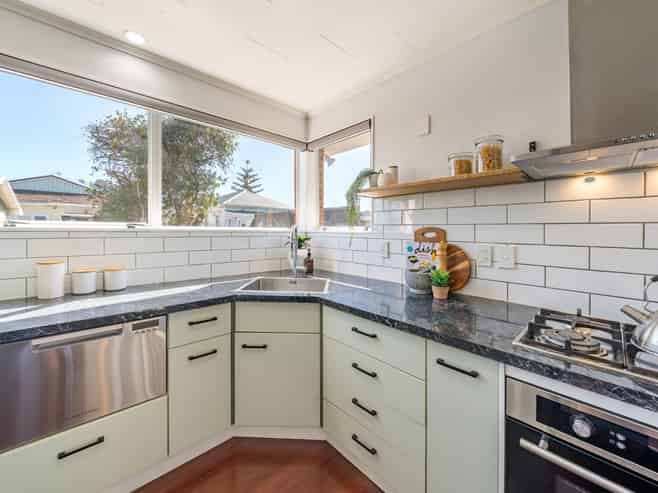 204a Waiwhetu Road, Waterloo